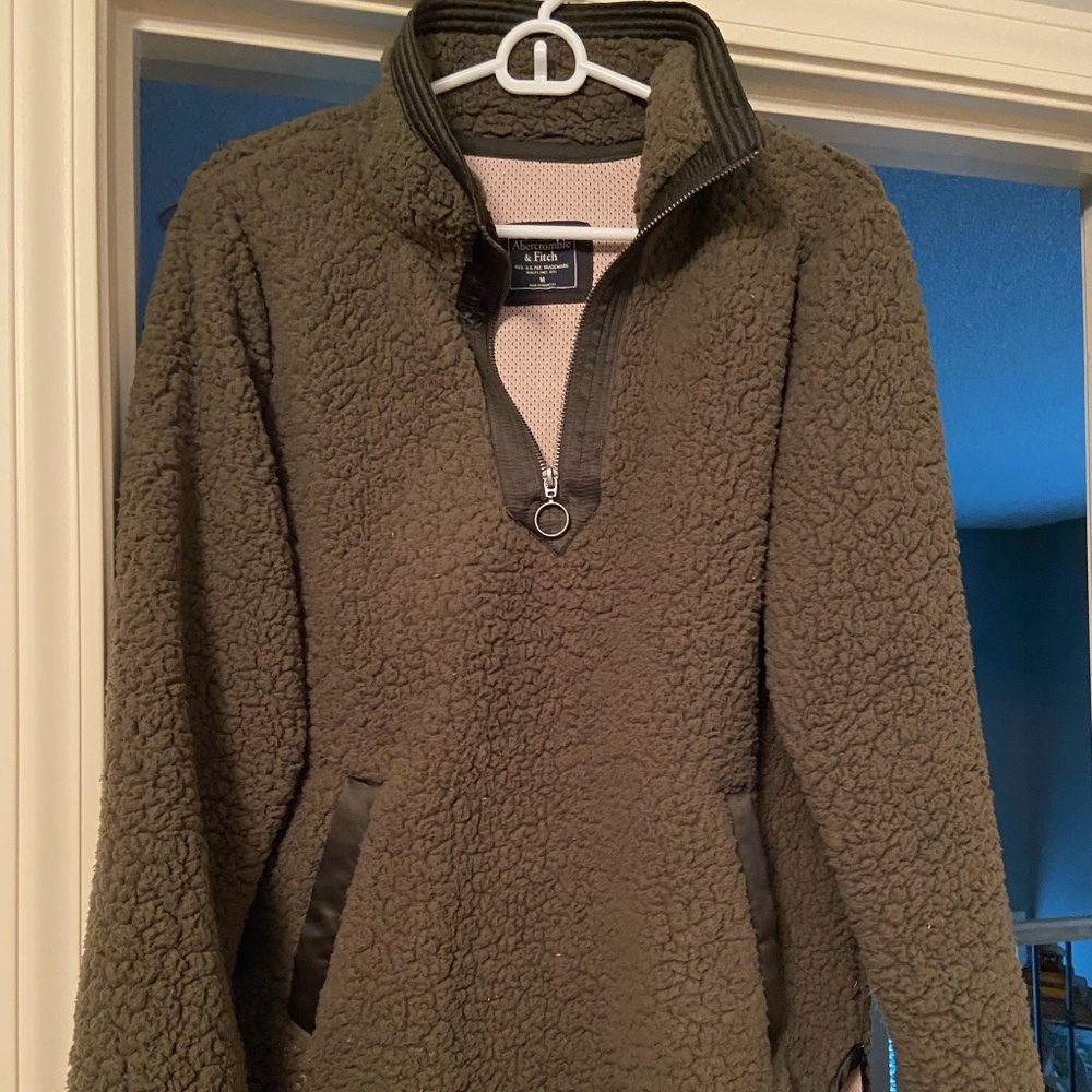 Abercrombie and Fitch 1/4 zip Fleece Pullover